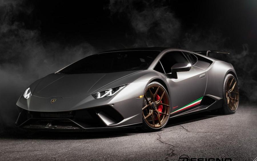 Lamborghini Huracan Performante by Designo Motoring on Vossen Wheels (S21-01) '2018